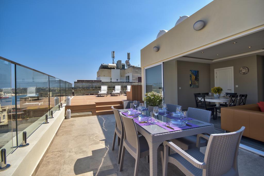 Valletta Luxe 3-Bedroom Duplex Penthouse With Sea View Terrace And Jacuzzi Exterior photo